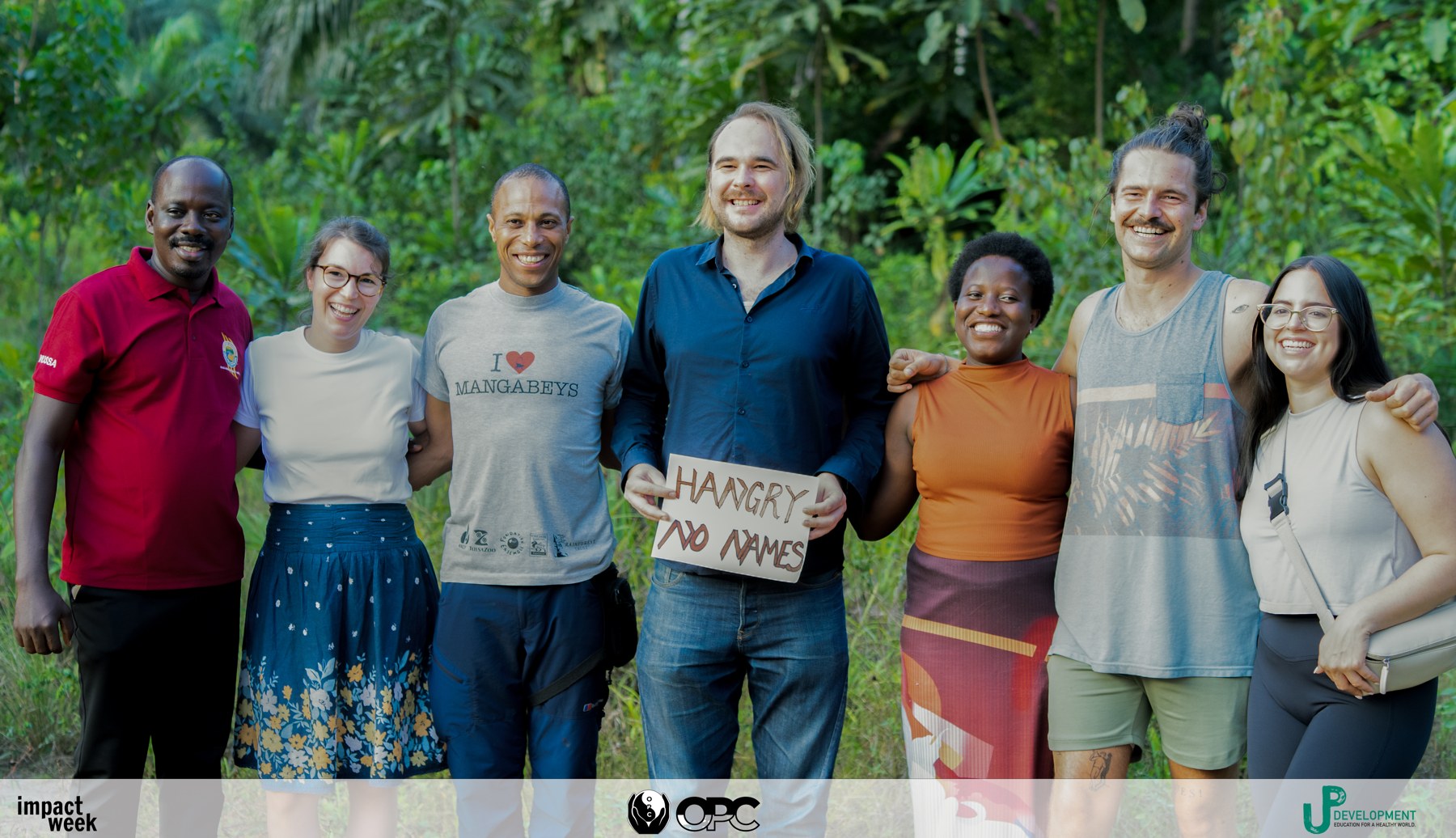 Gruppenfoto eines Teams bei der Impact Week in Ghana.